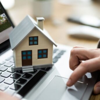 Auctioning Commercial Real Estate: Practical & Legal Insights